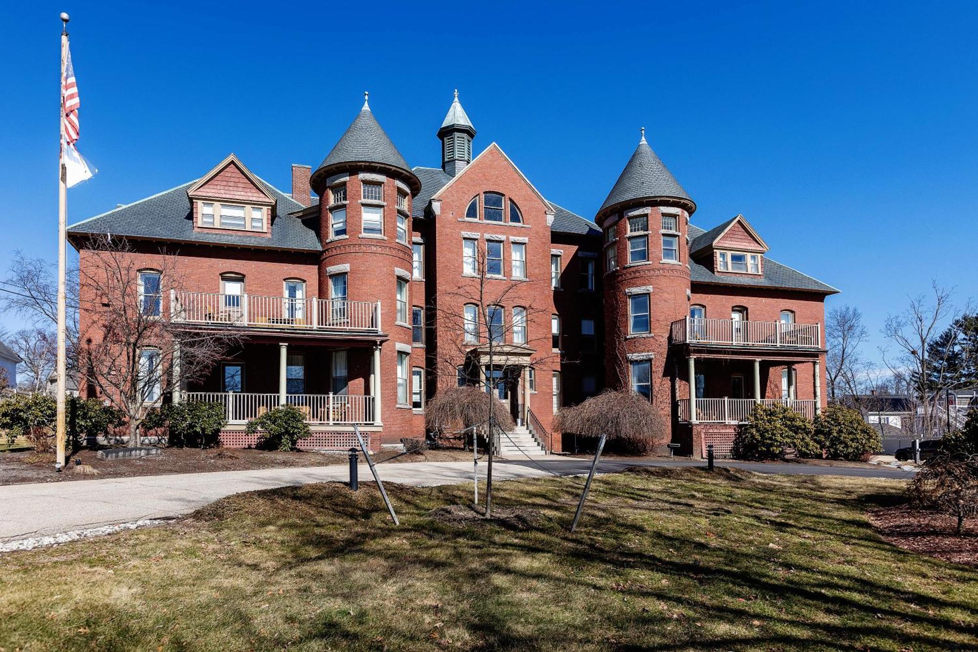 The Centennial Hotel Concord Exterior photo